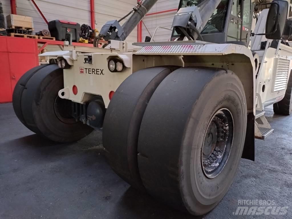PPM TFC 46M HC DRY Reach-Stacker