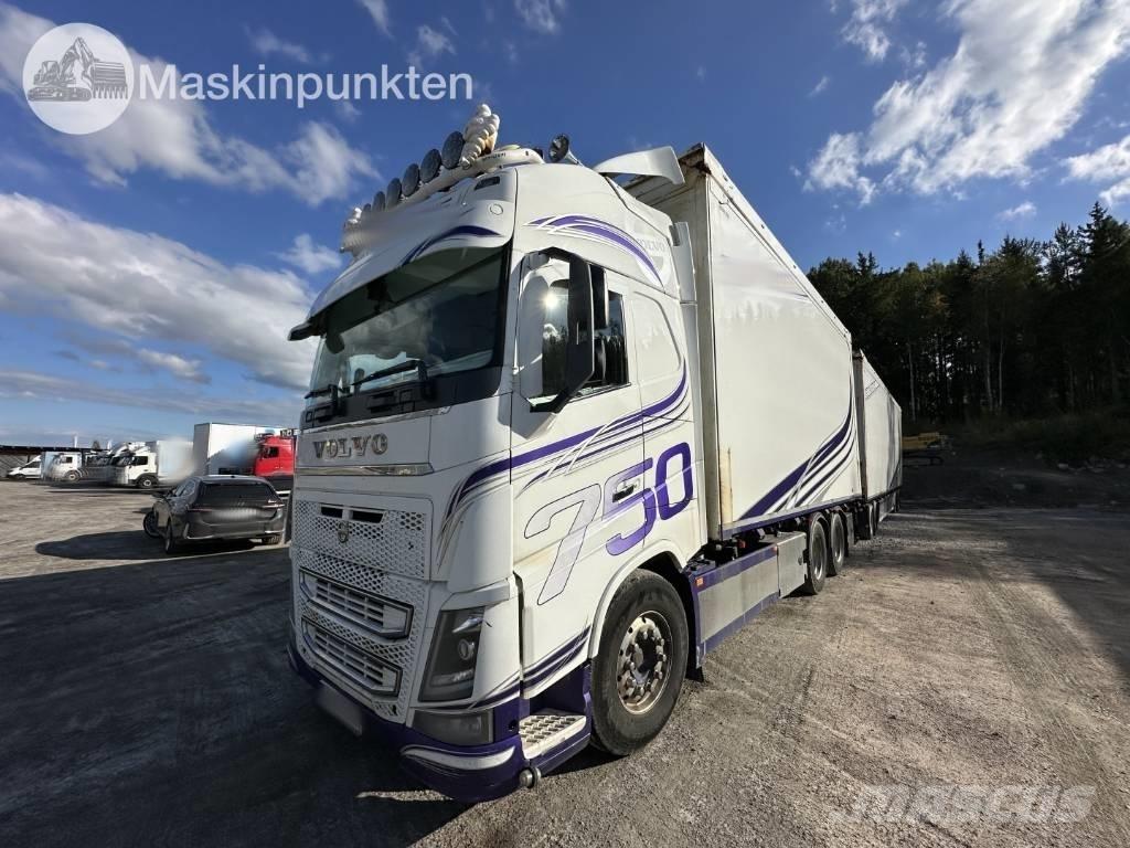 Volvo FH 16 750 Kleinholztransporter