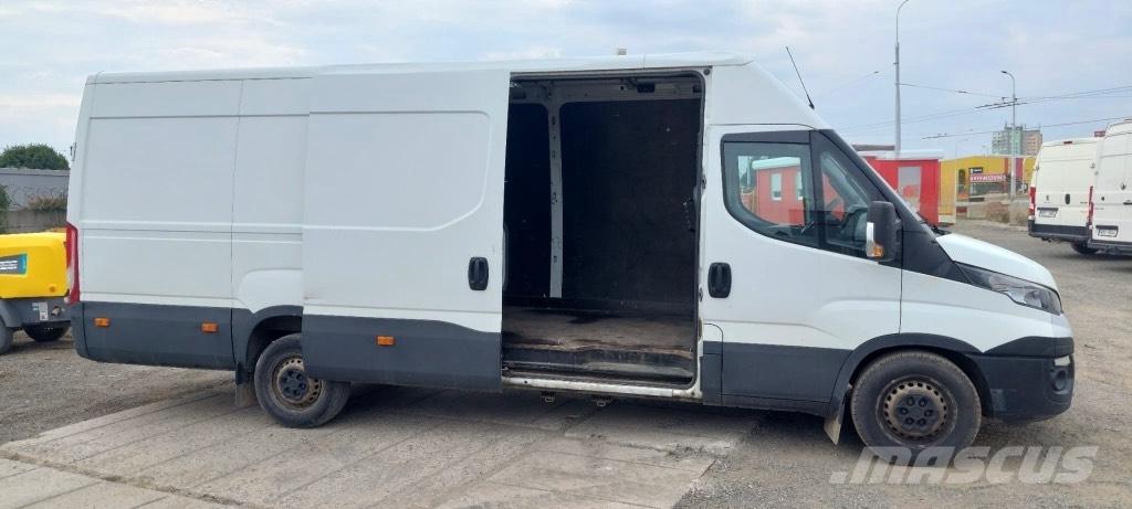 Iveco 35-180 Lieferwagen