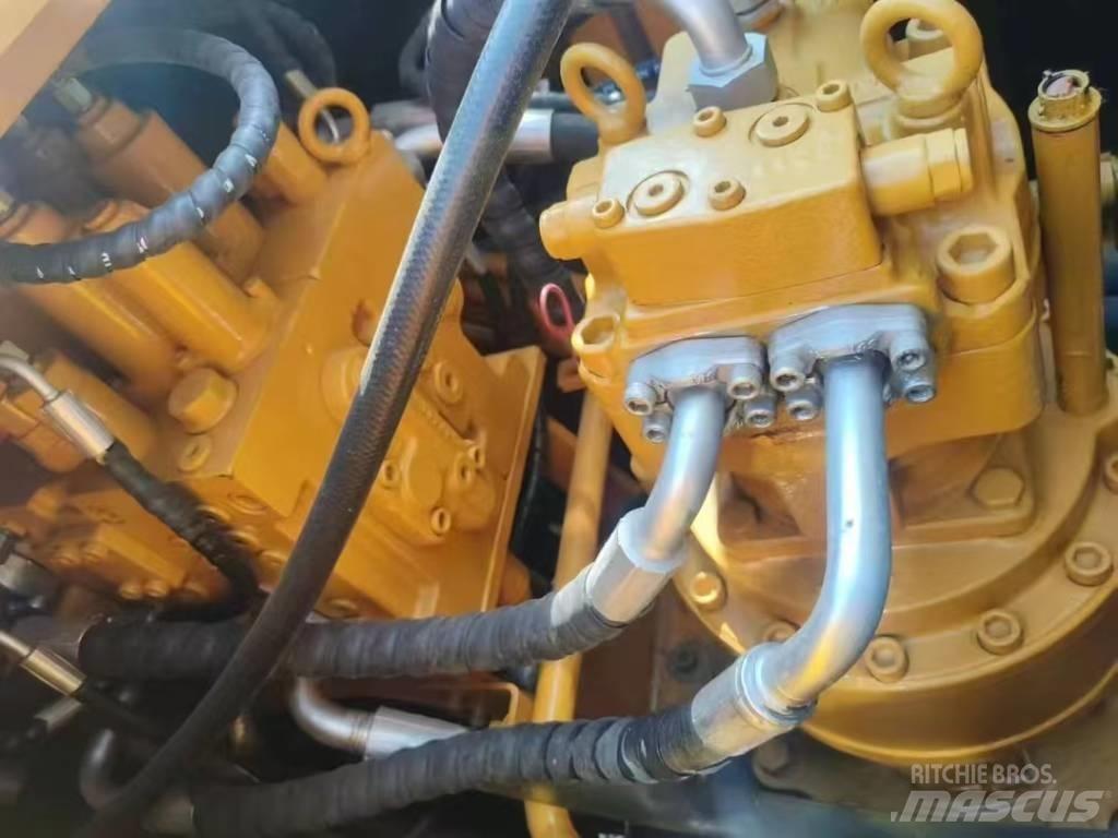 Sany 235C Raupenbagger