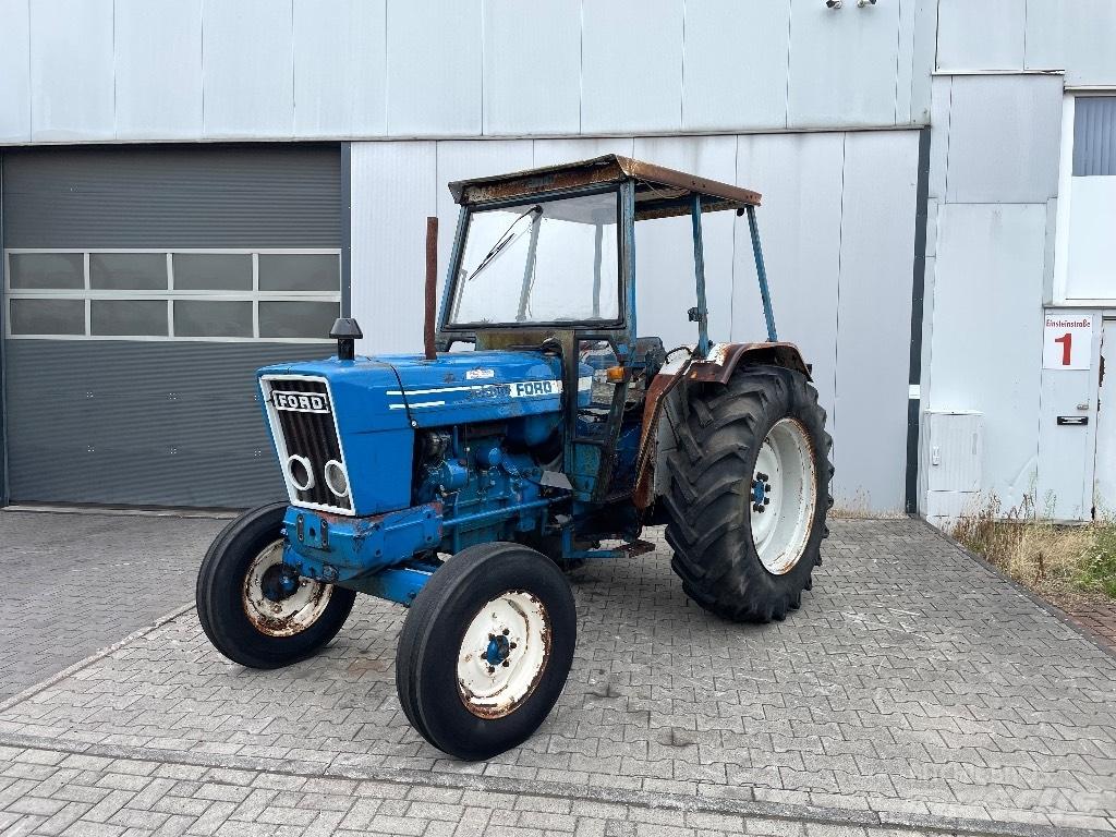 Ford 5600 Traktoren