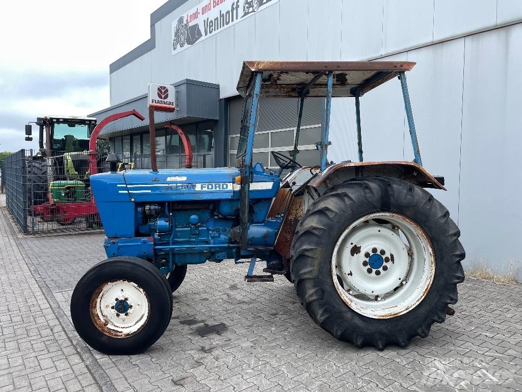 Ford 5600 Traktoren
