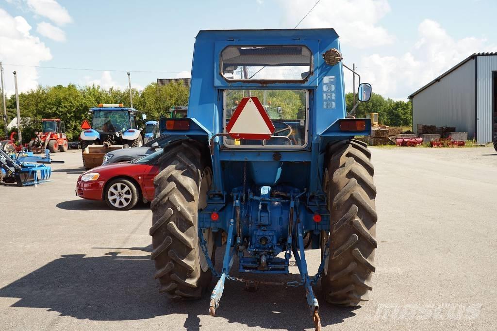 Ford 4000 - Traktor Traktoren
