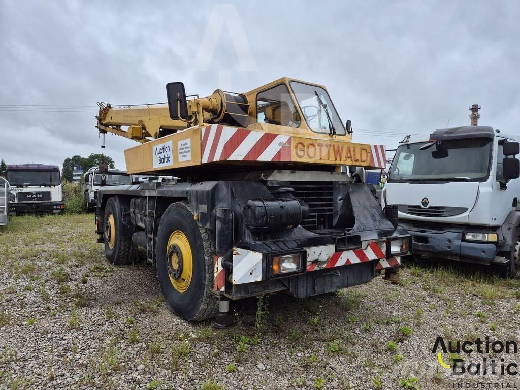 Gottwald AMK 46 Kranwagen