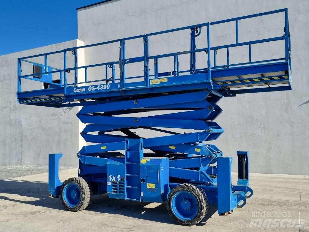 Genie GS 4390 - R284 Scheren-Arbeitsbühnen