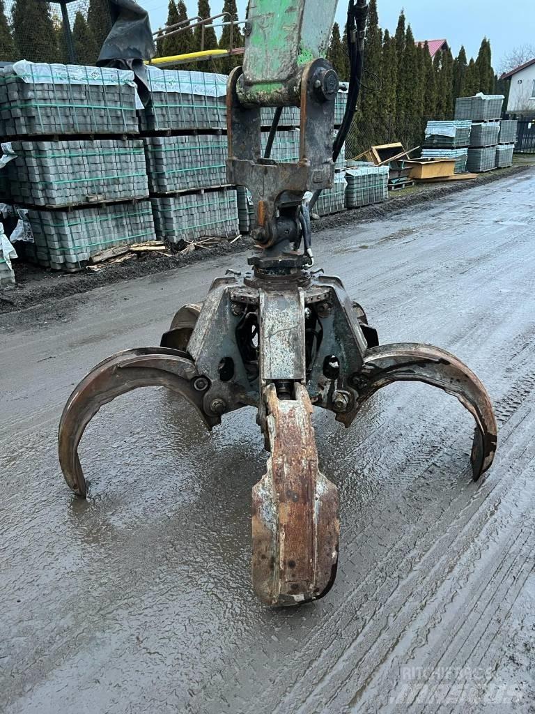 Sennebogen 821 Materialumschlag