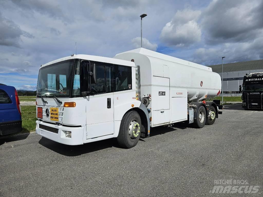 Mercedes-Benz Econic Tankwagen