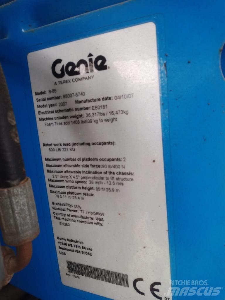 Genie S 85 Teleskopbühnen