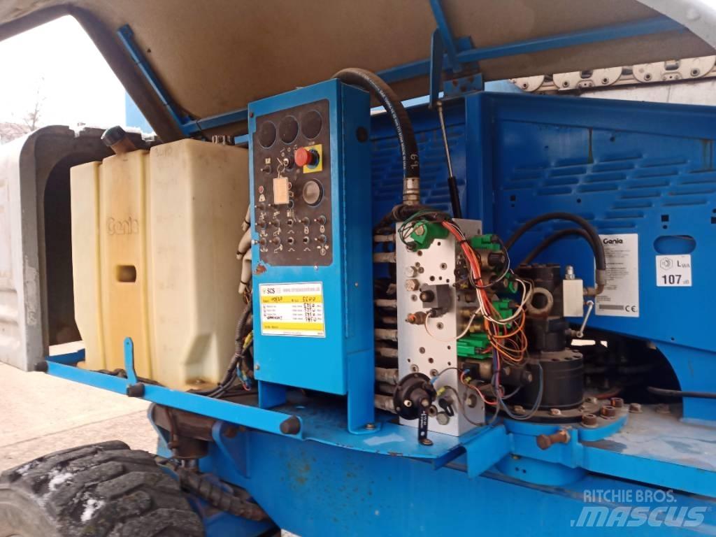 Genie S 85 Teleskopbühnen