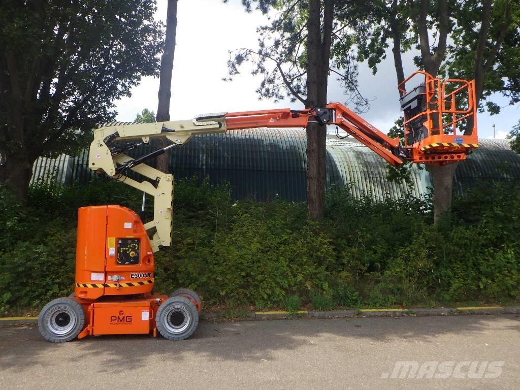 JLG E300AJP Gelenkteleskoparbeitsbühnen
