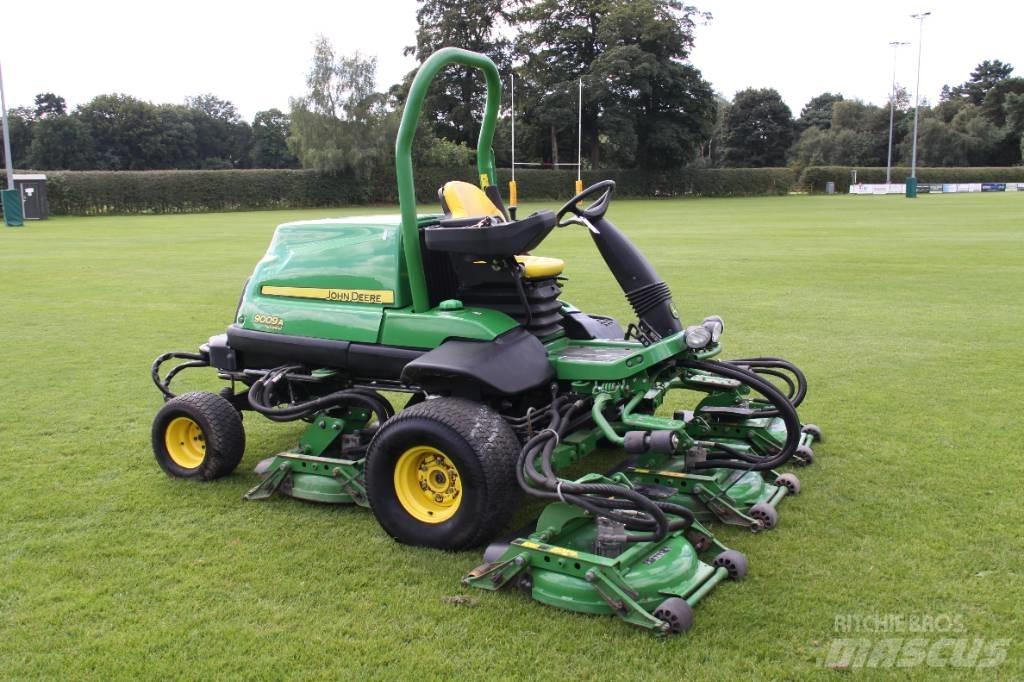 John Deere 9009A Reitermäher