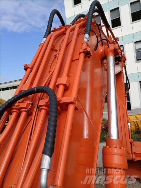 Doosan DX 300 Raupenbagger