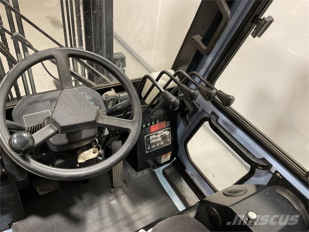 Utilev UT30P Dieselstapler