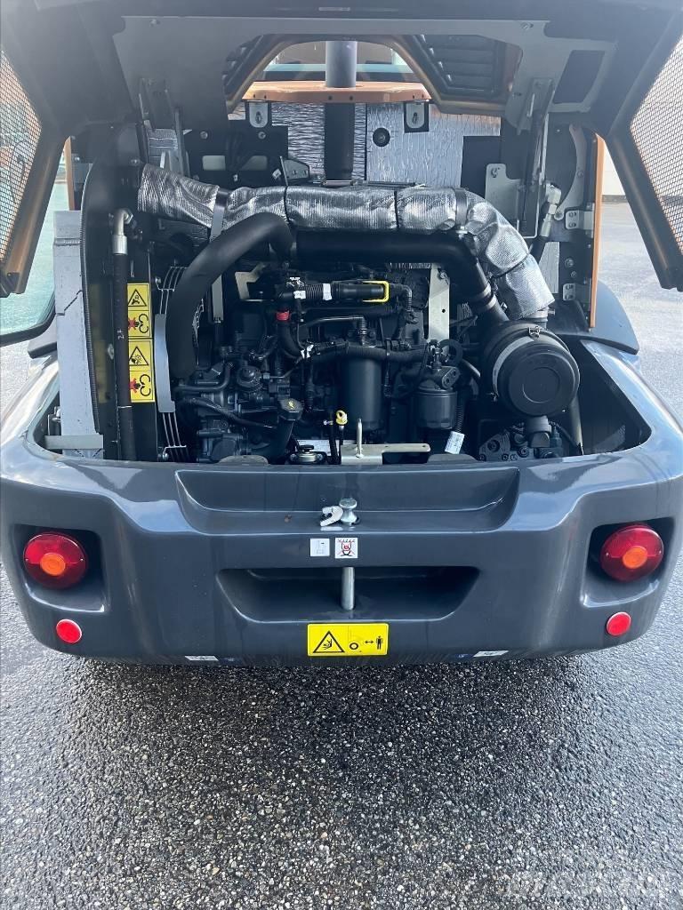 CASE 221F Evo Radlader