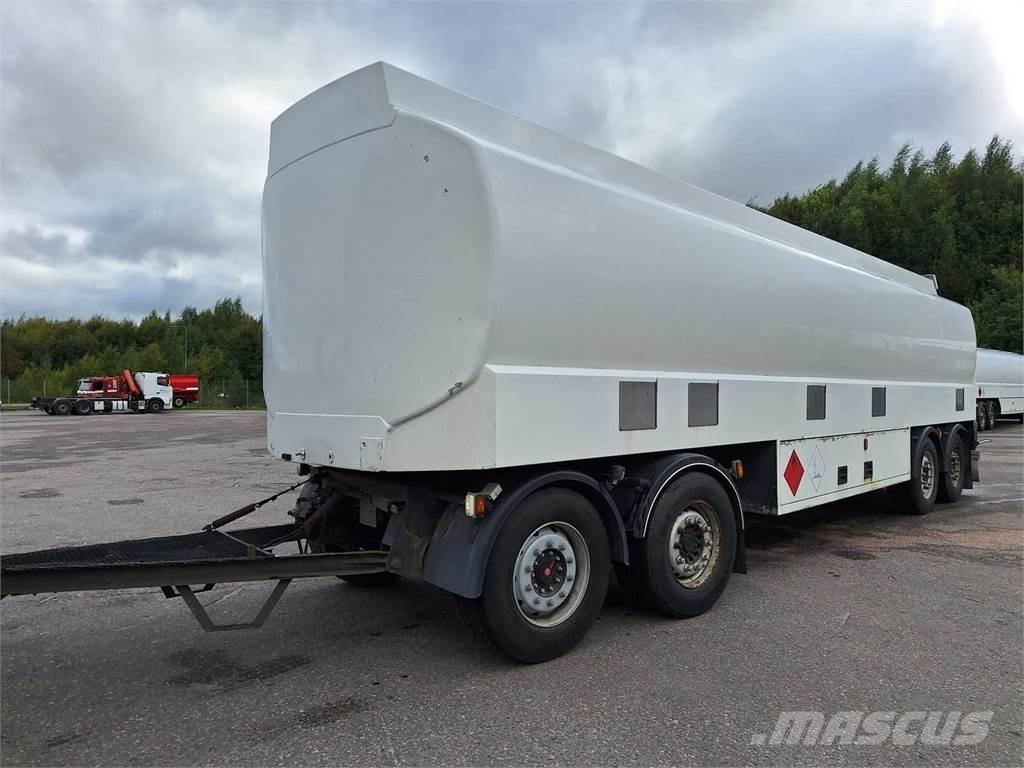  SAF/Mattila MS4 Tankanhänger