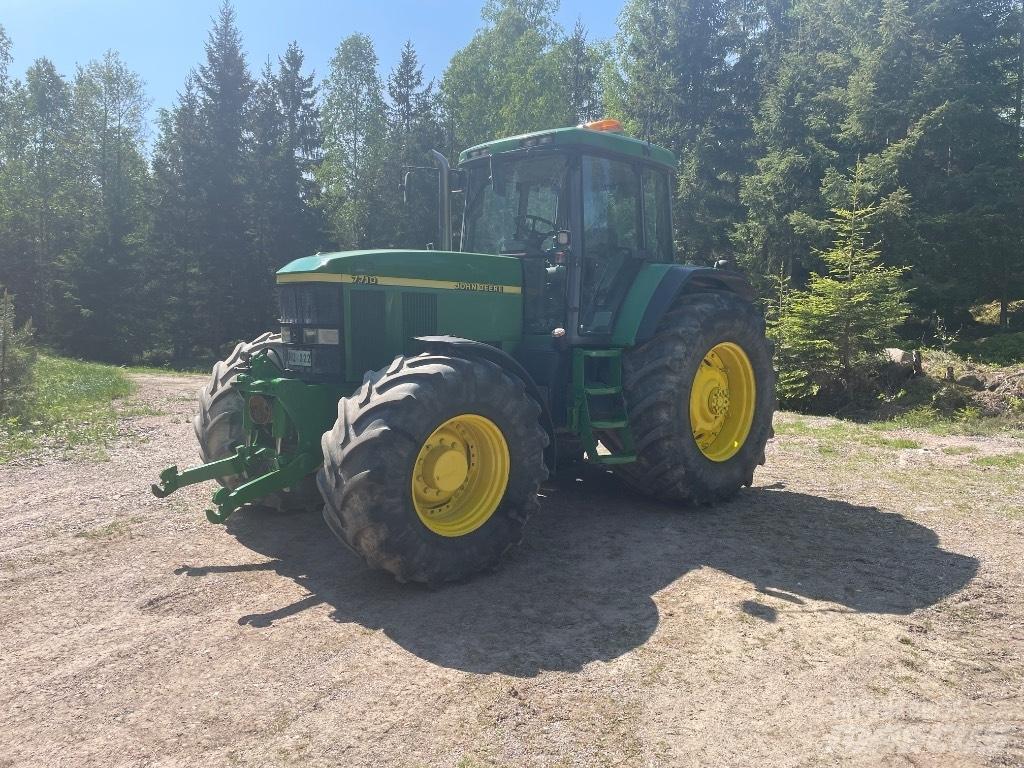 John Deere 7710 Traktoren