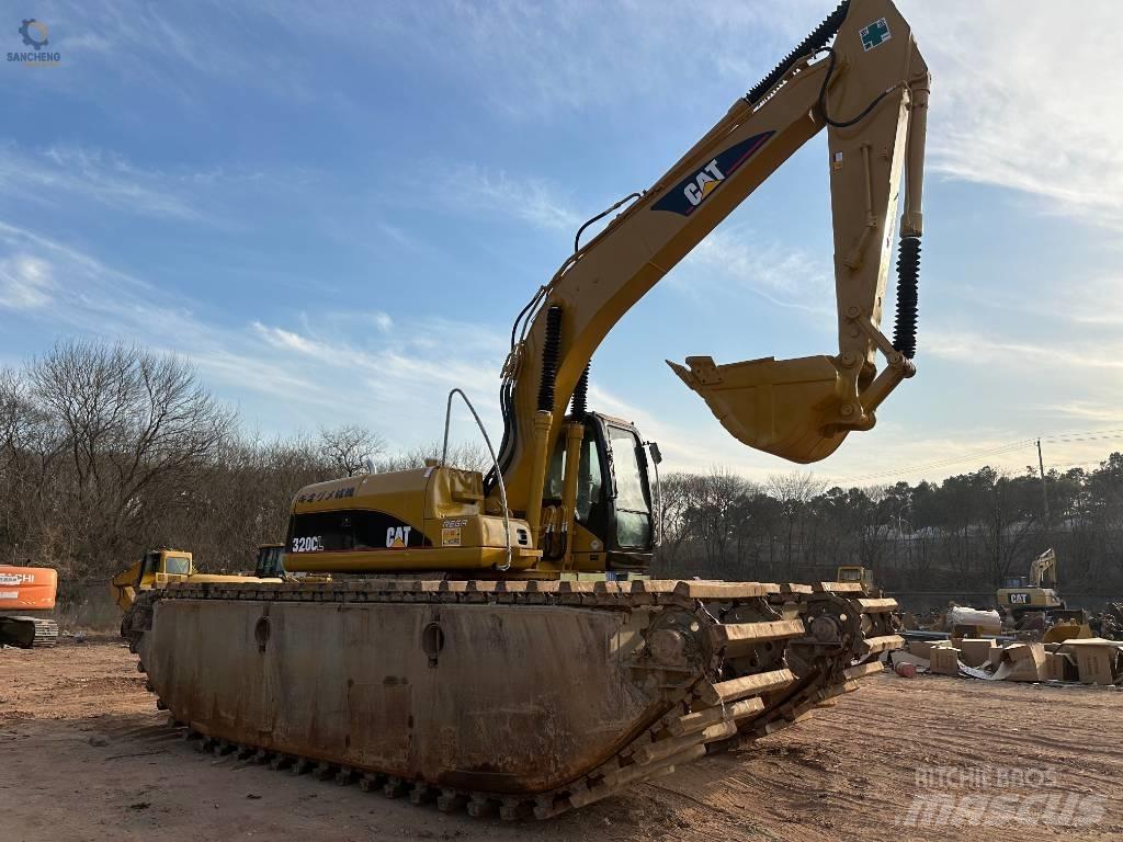 CAT 320 C L Amphibienbagger