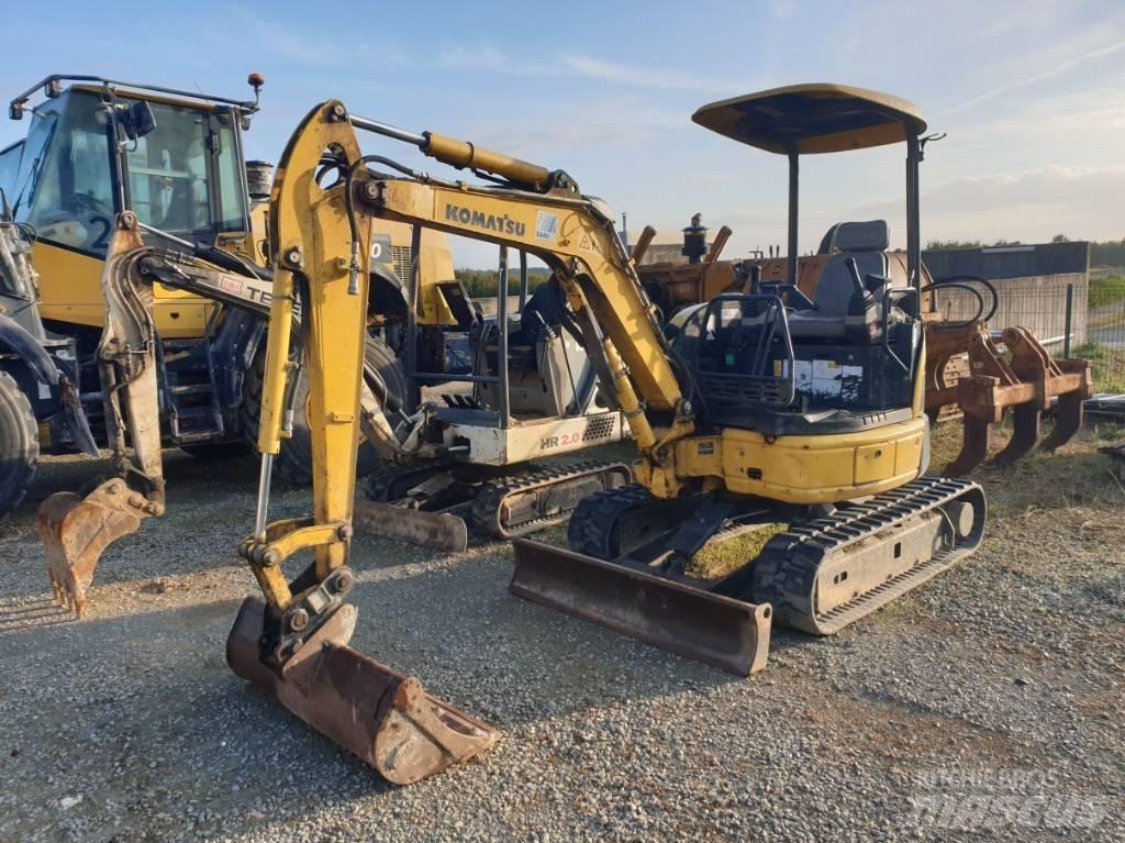 Komatsu PC26MR-3 Minibagger < 7t
