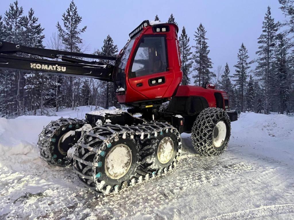 Komatsu 901 Harvester