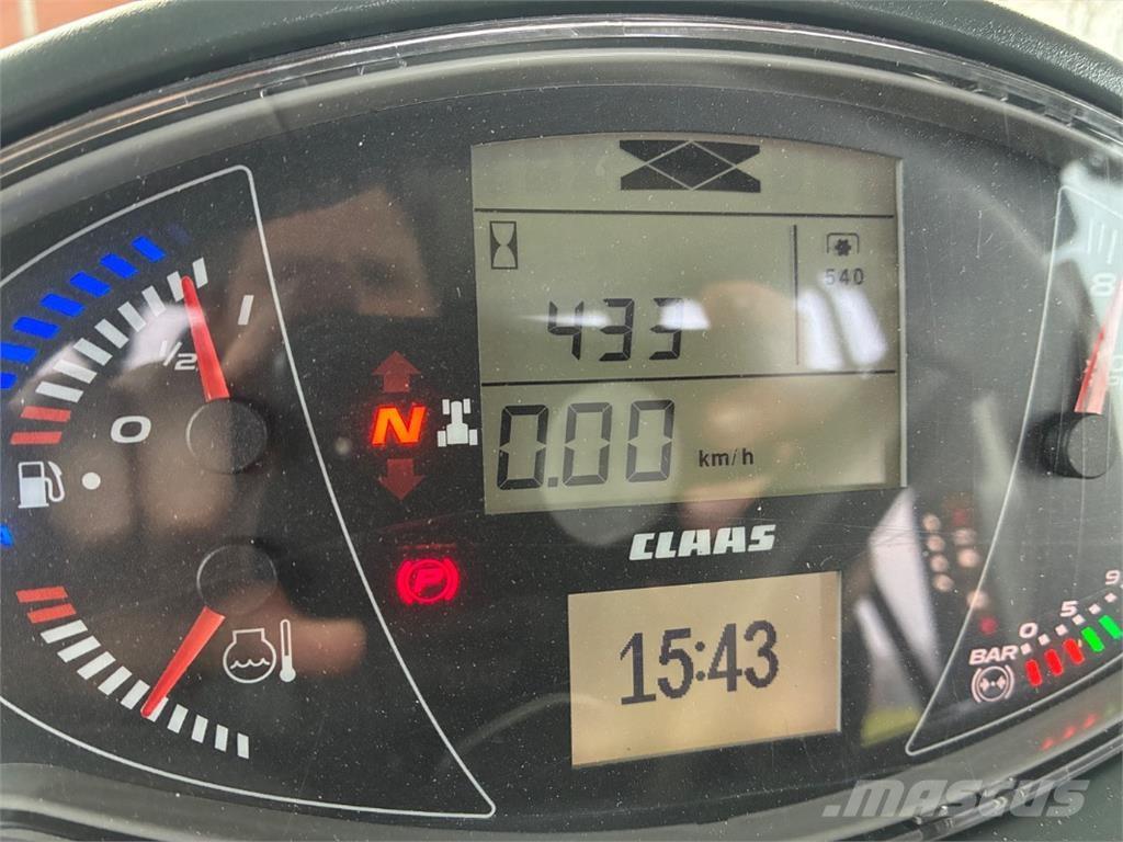 CLAAS Arion 660 Traktoren