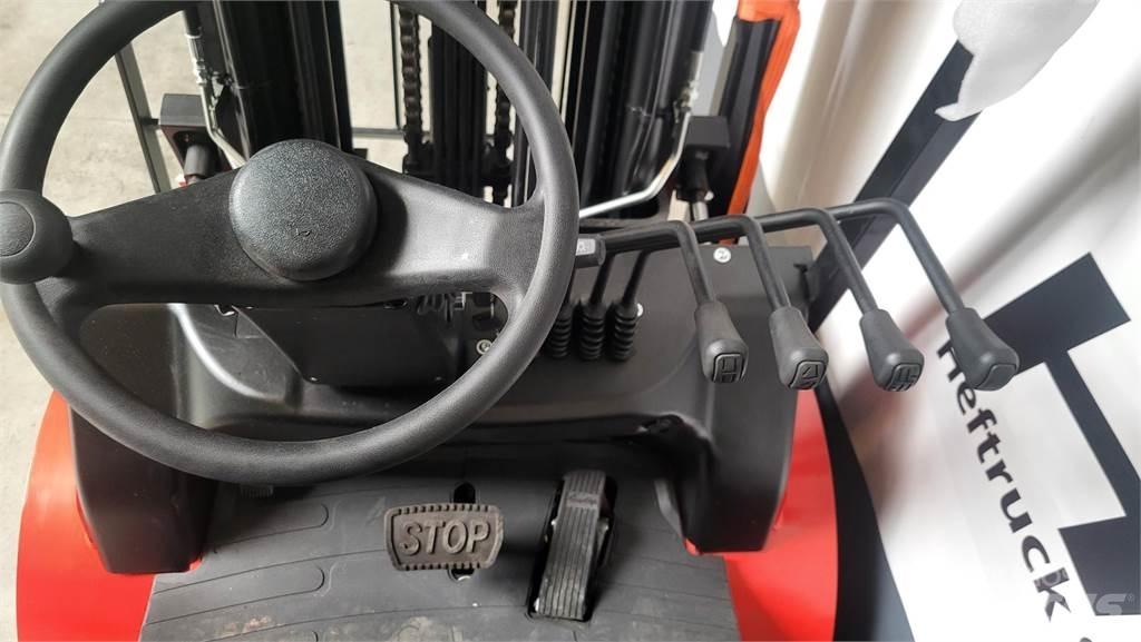  EFL303-B Elektrostapler
