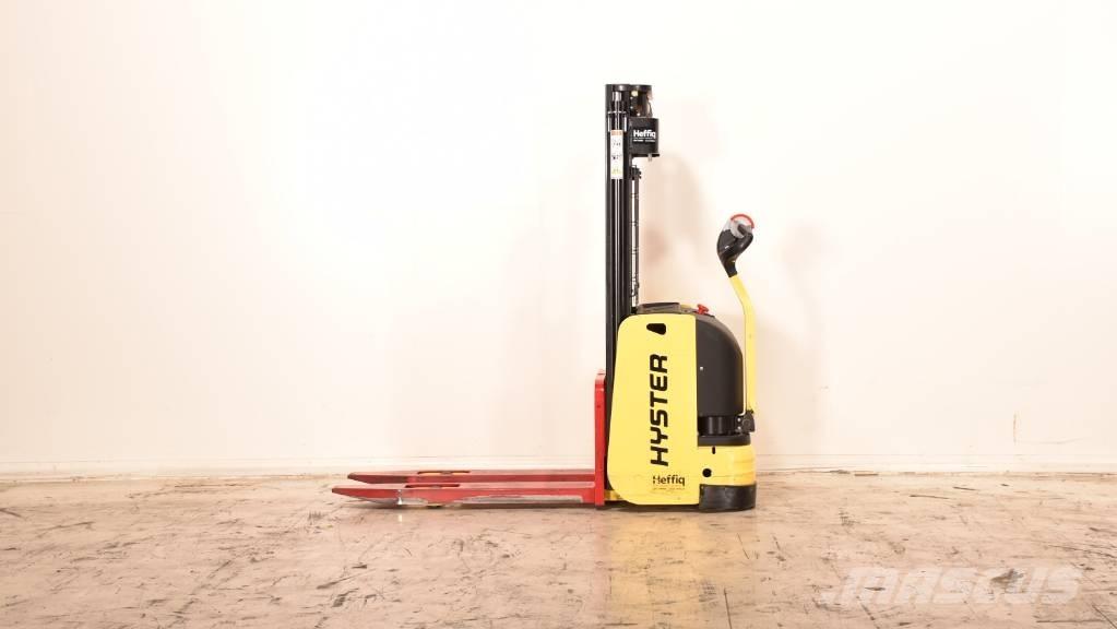Hyster S 1.0-24 Deichselstapler