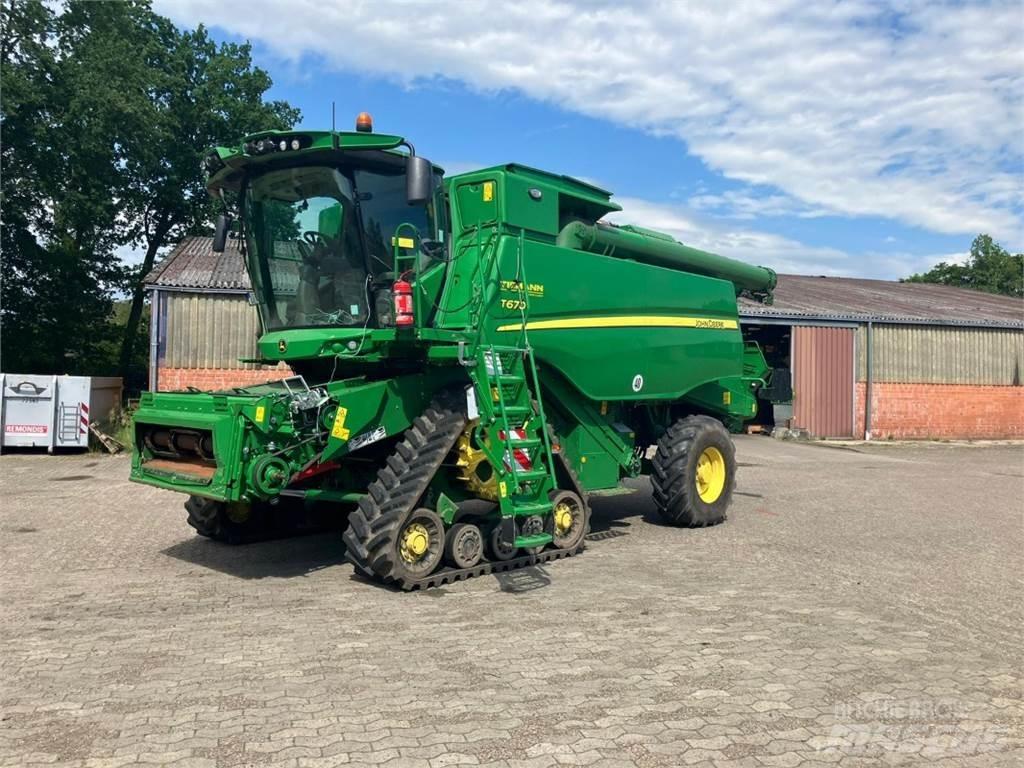 John Deere T670 Mähdrescher