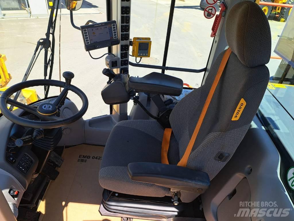 Volvo L 220 H Radlader