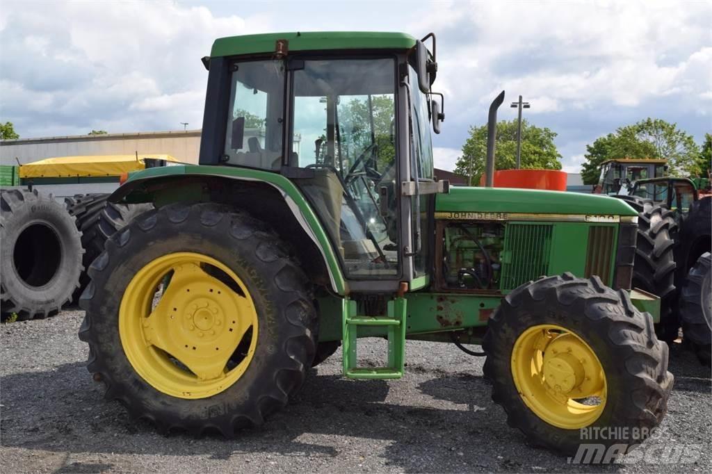 John Deere 6100 Traktoren