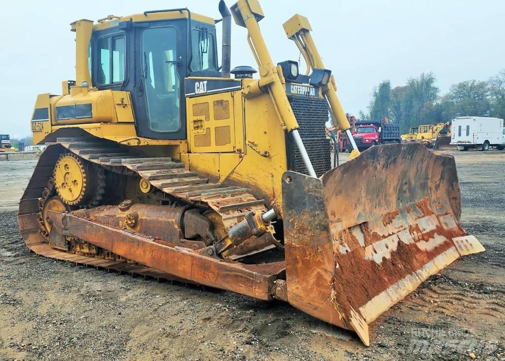 CAT D 6 R II Bulldozer