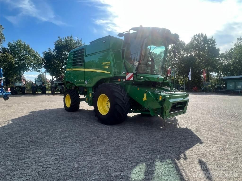 John Deere T560 Mähdrescher
