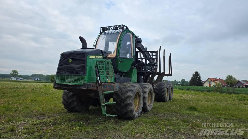 John Deere 1210 E Forwarder