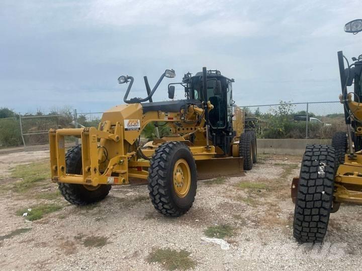 CAT 140 M 2 Grader