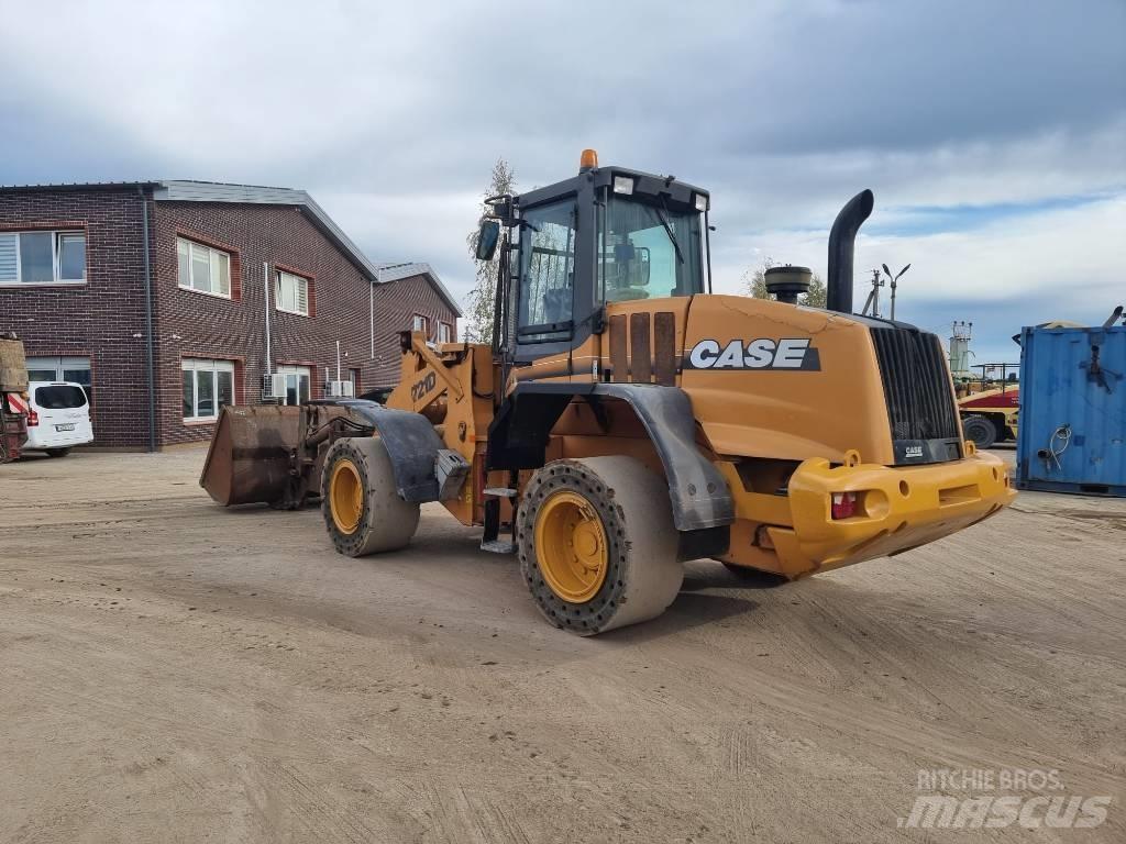 CASE 721 D Radlader