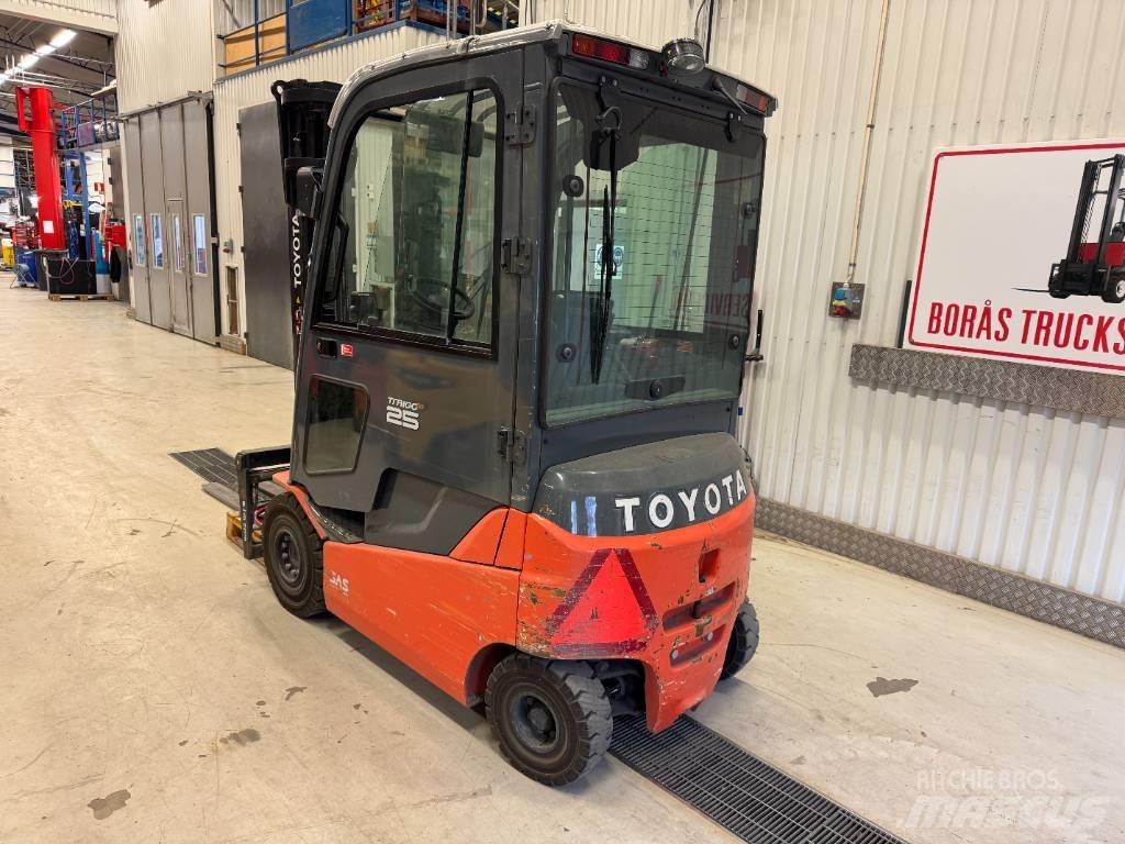 Toyota 8 FBMKT 25 Elektrostapler