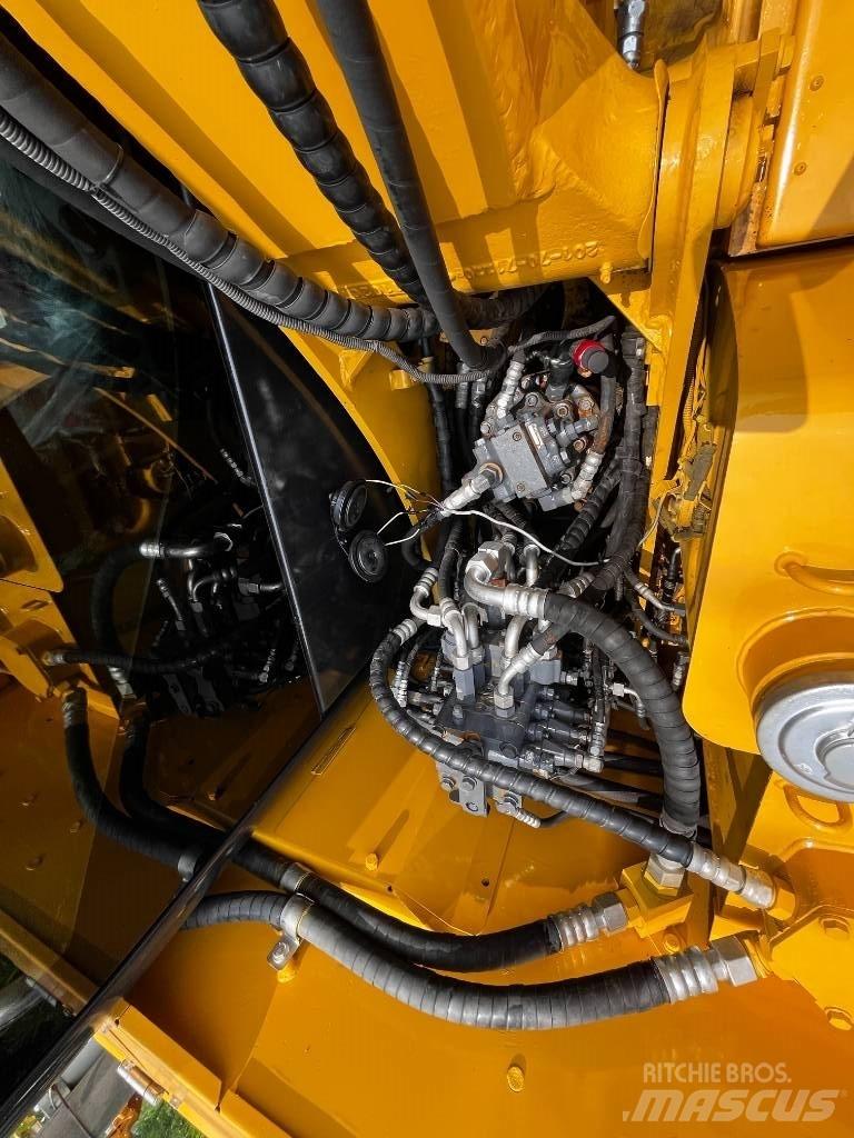 Komatsu PC 70 Midibagger  7t - 12t