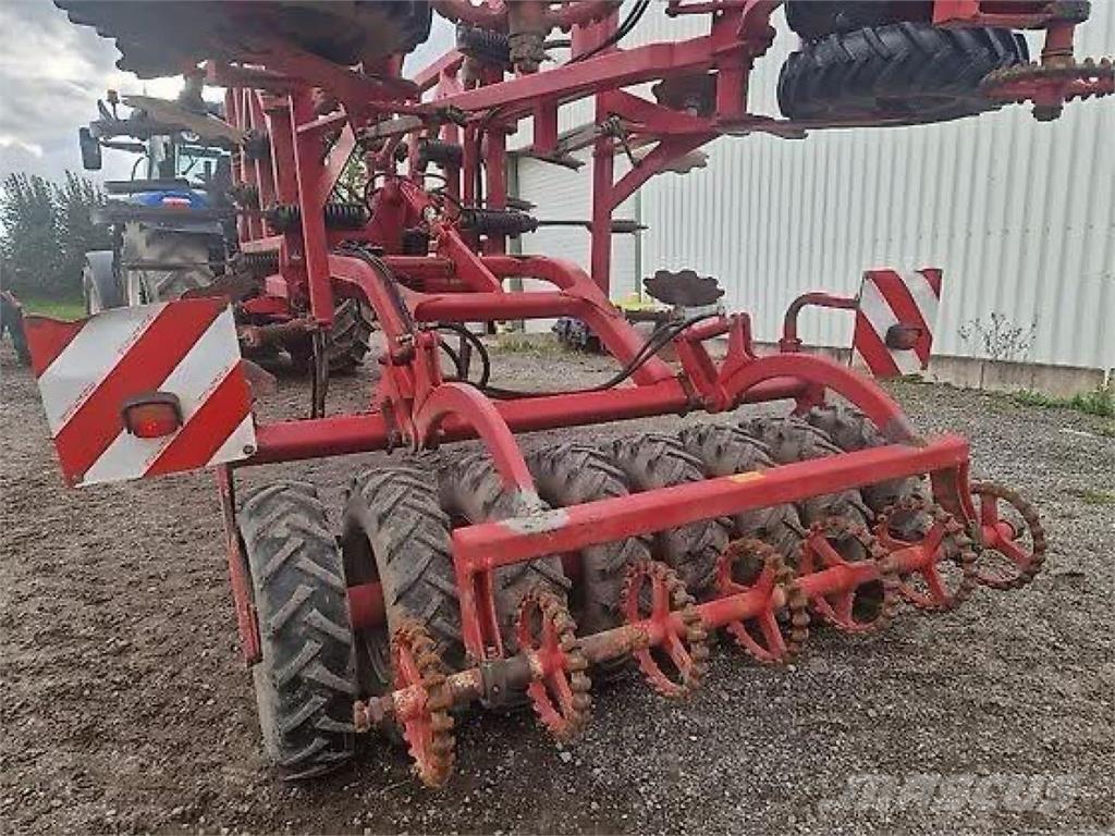 Horsch Tiger 4 AS Grubber