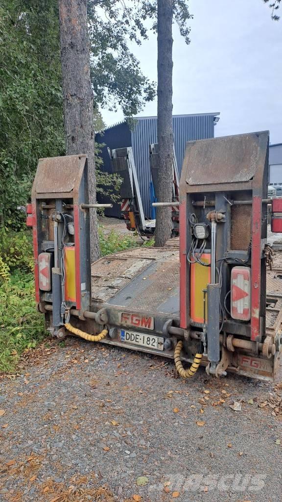 FGM FGM37 Tieflader-Auflieger