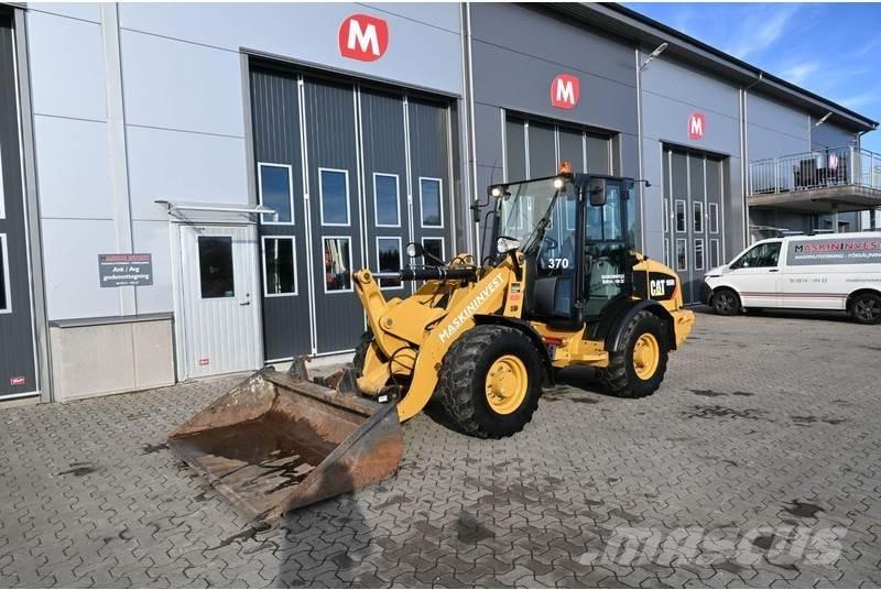 CAT 906 H2 Radlader