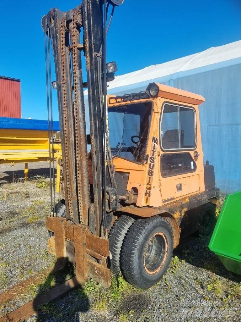 Mitsubishi FD 40 Dieselstapler