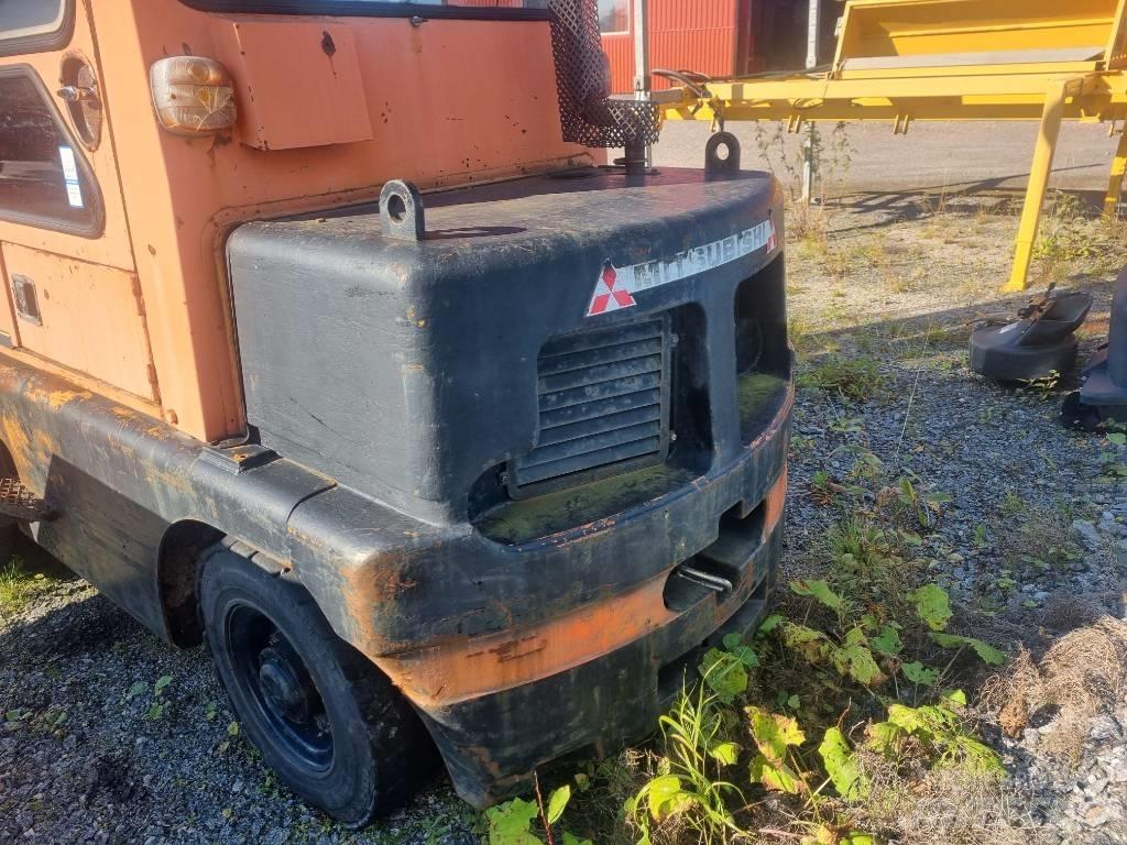 Mitsubishi FD 40 Dieselstapler