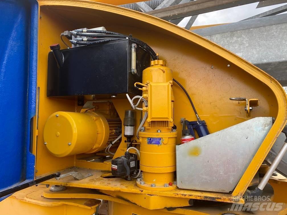 Potain M14 Selbstaufrichtende Krane