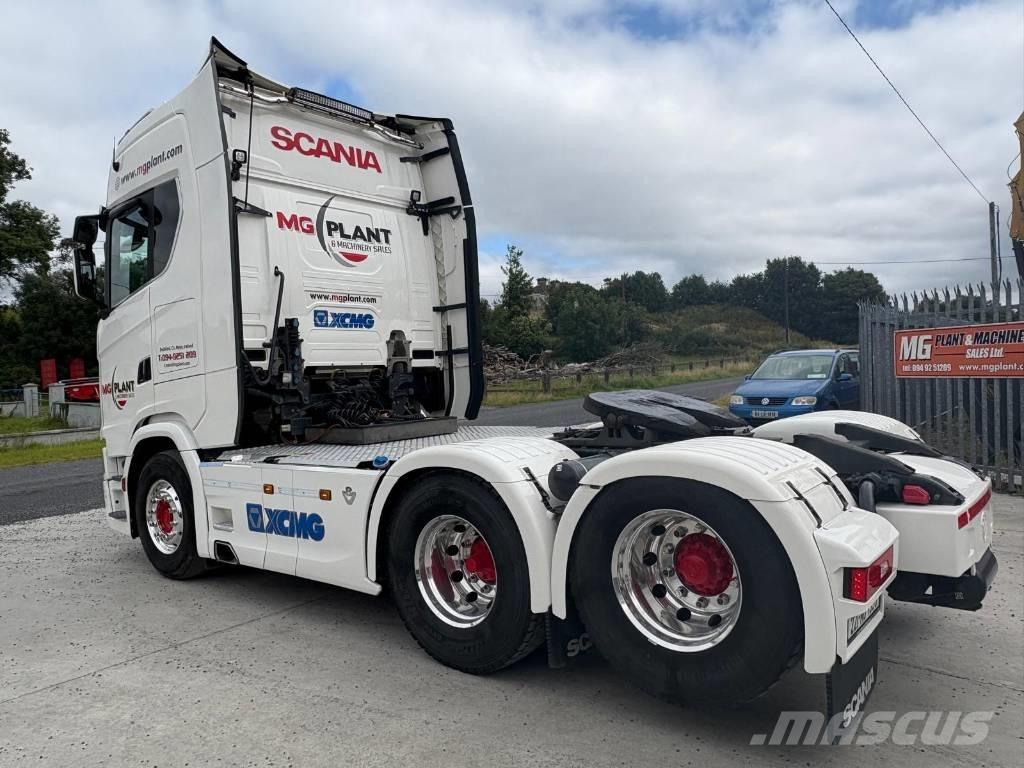 Scania S660 Sattelzugmaschinen