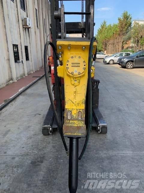Atlas Copco SB 702 Hammer / Brecher