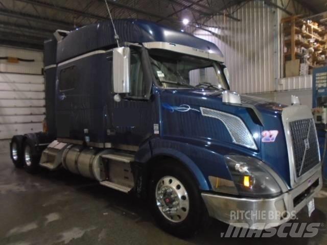 Volvo VNL Sattelzugmaschinen