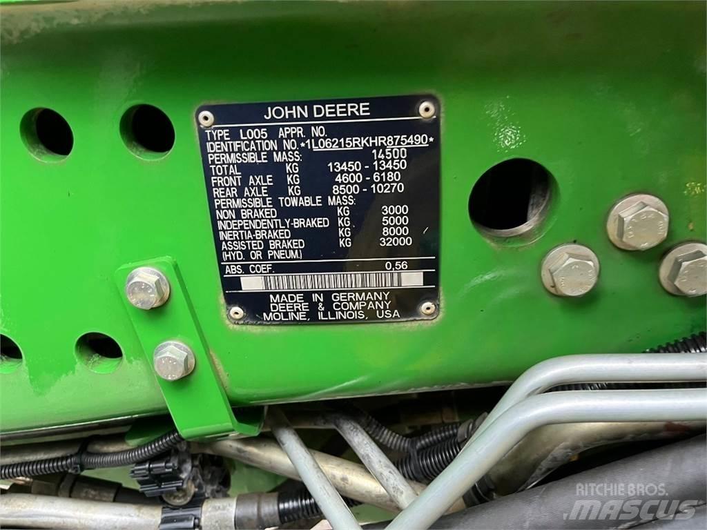 John Deere 6215R Traktoren