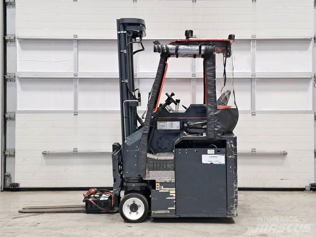 Combilift CBE2500 Seitenstapler