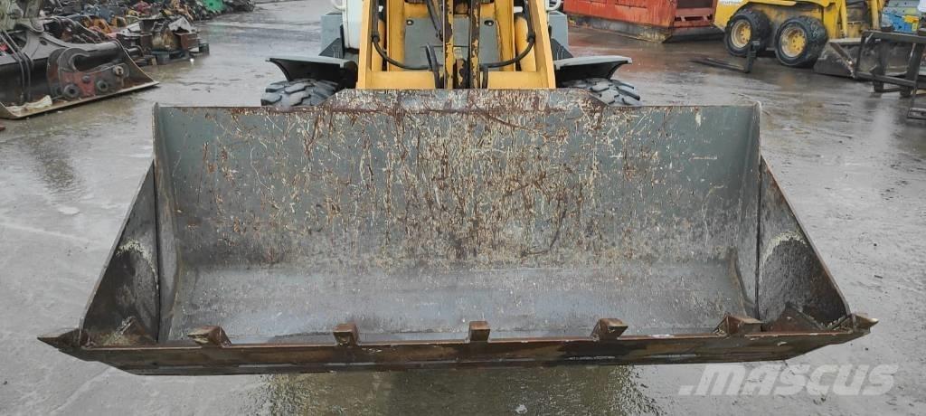 Liebherr L 506 Radlader
