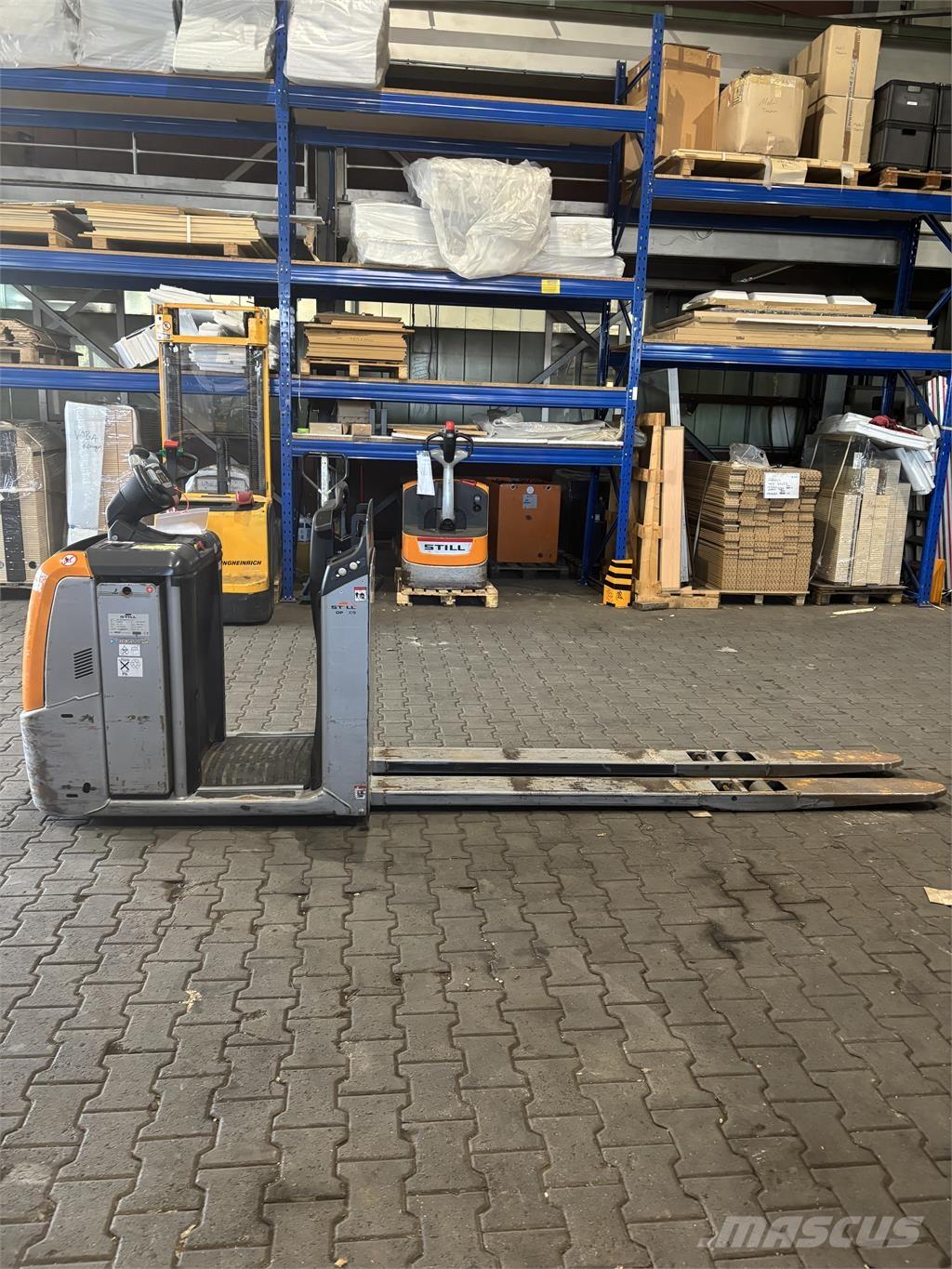 Still OPX 20 Niederhub-Kommissionierer