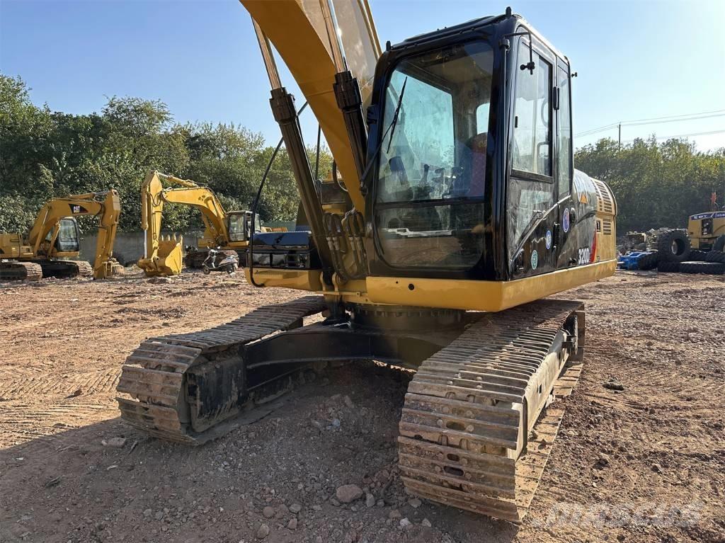 CAT 320D Raupenbagger